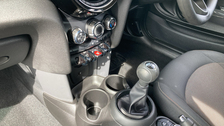 MINI Hatchback 1.5 Cooper Classic II 3dr Petrol Hatchback